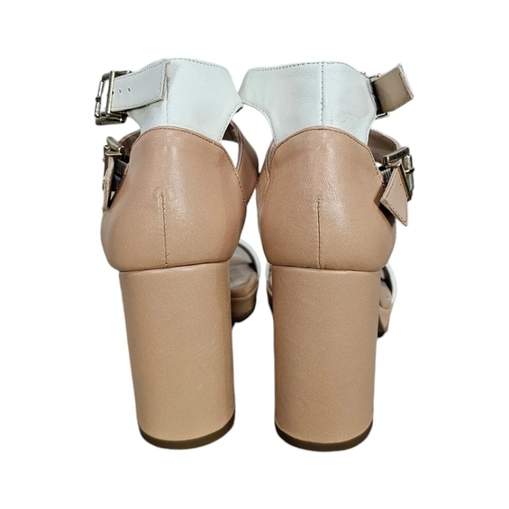 Brenda Zaro Leather Ankle Strap Heels Sz 37 Beige White Block Heel Open Toe Posh